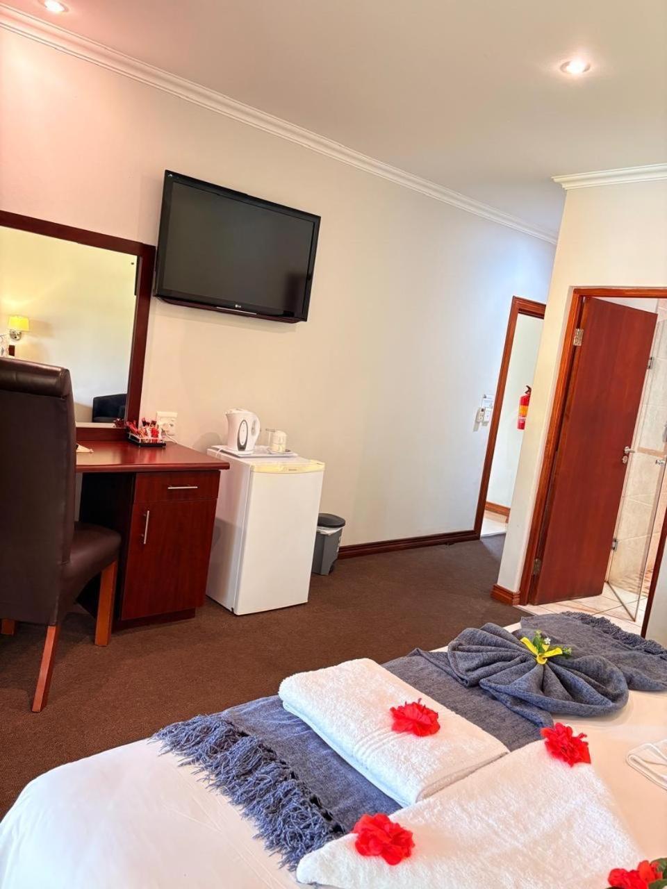 Rio Vista Lodge Malalane Eksteriør bilde