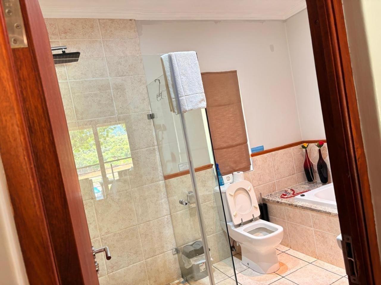 Rio Vista Lodge Malalane Eksteriør bilde