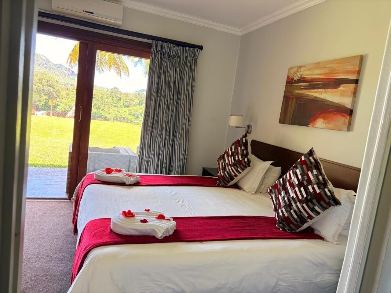 Rio Vista Lodge Malalane Eksteriør bilde